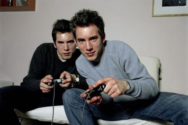 <b>aret 4: PlayStation konsolunu evinize getiriyor</b>