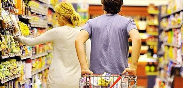 <b>aret 3: Buzdolab alveriine katlyor</b>