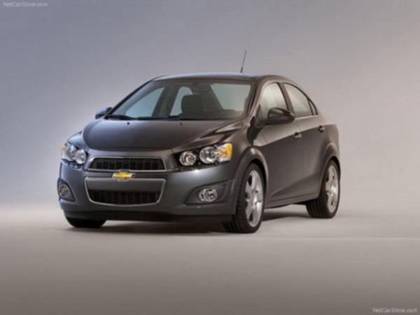 Chevrolet Aveo Sedan 1.2 Otm. 100 Km'de 6.8lt yakt tketiyor.
