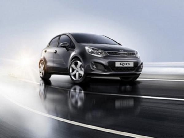 Kia Rio Sedan 1.4 Otm. 100 Km'de 6.8lt yakt tketiyor.