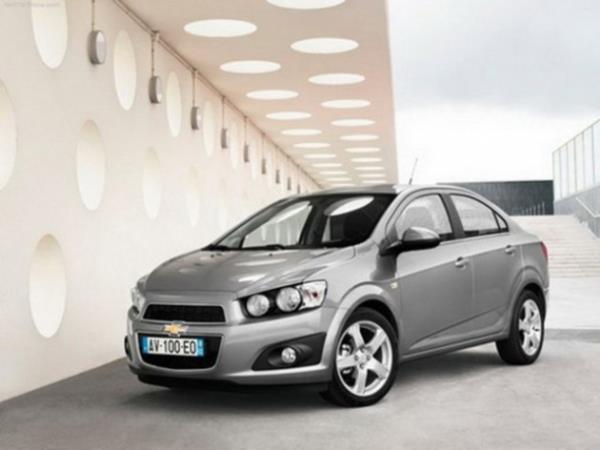 [B Segmenti Sedan Benzinli Manuel] Chevrolet Aveo Sedan 1.2 100 Km'de 5.5lt yakt tketiyor.