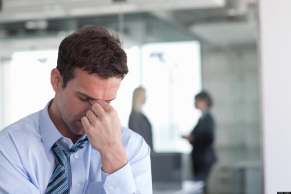 Ofis ortamnda veya fiziksel aktivite gerektiren ilerde alan insanlar iin de ayn durum geerlidir.