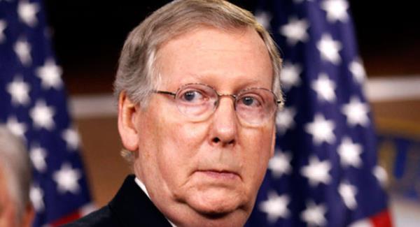 <p>Mitch McConnell</p>  ABD senatosunda ounluk sahibi olan Kentucky'li cumhuriyeti McConnell, 2016 ylnda Beyaz Saray' yeniden kazanmak istiyor.