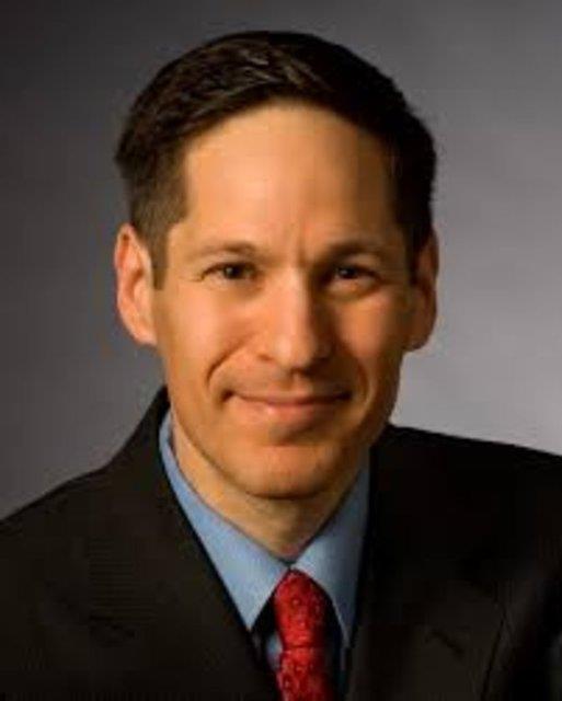 <p>Tom Frieden</p>  ABD ve Bat Afrika'daki Ebola vakalar konusunda yetkili isim olarak grlen Frieden, ABD Hastalk Kontrol ve nleme Merkezi'nin yneticisi.