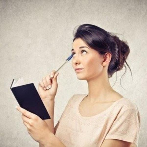 Kilo vermenin en iyi yollarndan biri de, kendinize kar drst olmaktr. Kendinize bir defter tutup ne yediinizi yazmaya balayn.