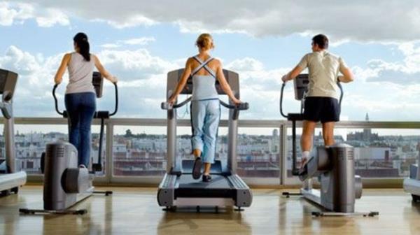 Birka dakika vakit ayrabildiiniz zamanlarda kalp at hznz arttracak ve/veya kaslarnz altracak bir eyler yapn.