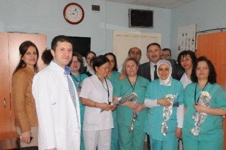 Lisansta en dk 2. puan Ebe kadrosunda olutu. 56, 57, 58 ve 59 puanla Hakkari, Kars ve rnak'a ebe atamas yapld.