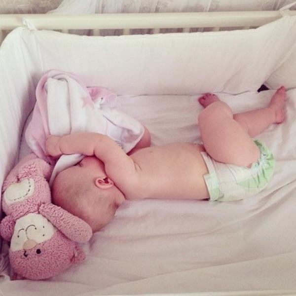 Gelip geerken birilerinin onunla konumas houna gidecektir.