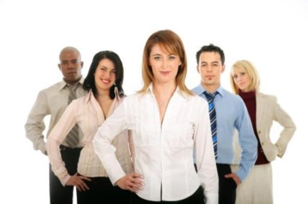 Sahip olduklarn abalayarak kazandklar iin bakalarnn onayna ihtiya duymuyorlar.