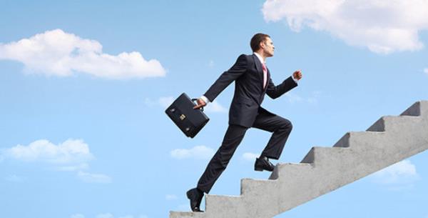 Baarl insanlar yalar ne kadar ilerlerse ilerlesin hibir insann her eyi bildiine inanmad iin yeni eyler renmekten vazgemiyorlar.