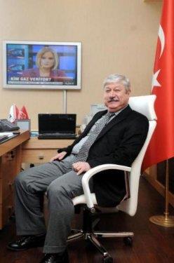 Antalya Bykehir Belediye Bakan CHP'li Mustafa Akaydn'n makam odasna dahil belediyeye haciz geldi.