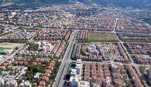 MANSA: lk ismi, Osmanl&#8217;dan bir nceki beyliklerden birinin yerleim yeri olmas nedeniyle SARUHAN. 1926&#8217;da Manisa oluyor.