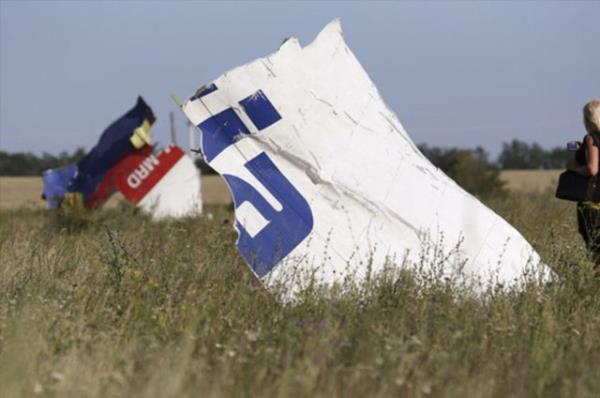 Olas bir kaza sonras uan enkazndaki yangndan ve dumandan kamak iin yaklak 90 saniyeniz var.