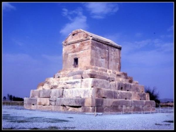 <p>Ahameni mparatorluu</p>    1. Pers mparatorluu. Byk skender tarafndan ufaltlana kadar byk olan bu imparatorluk...