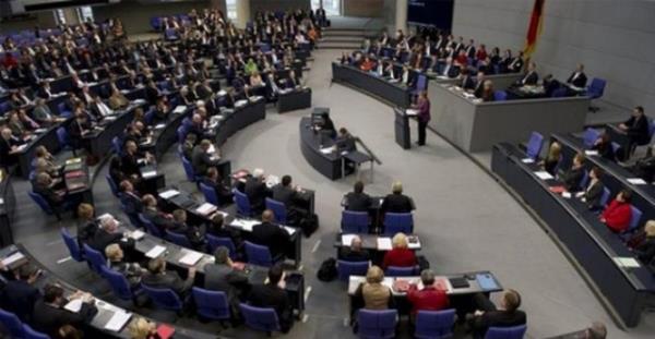 Almanya: %5 (ya da yerel blgede 3 koltuk)