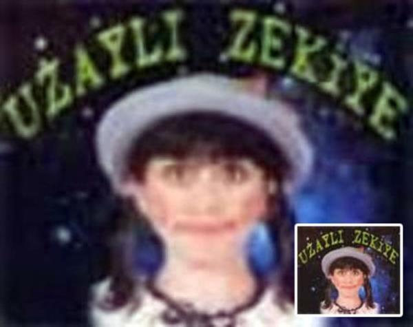 <br>1988</br>  <br><b>Uzayl Zekiye</b></br>  Uzayl Zekiye, senaryosunu Seden Kzltun'un, mziklerini de Cahit Berkay'n yapt fantastik komedi dizisidir. 1990 ylna kadar srmtr.