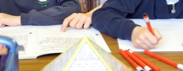 Muhabbet, iki gnl arasndaki cereyan hattdr. Eitimin shhati, bu cereyan hattnn tesis edilmesine baldr