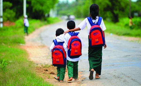 Eitimci ne elde edemedii maddi imkanlar iin ok zlmeli, ne de nail olduu dnyalklar sebebiyle ok sevinip marmaldr.