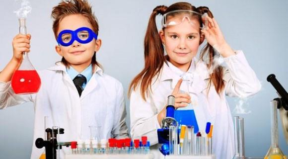 Koskoca bir nar istidadmdaki talebesini bir metre boyunda bir alya dntren eitimci, Allah katnda mes'ul olur.