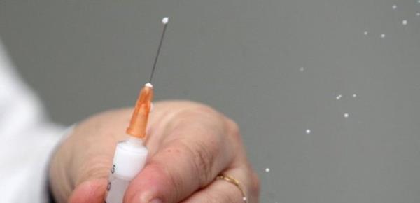 ocuunuz okula gidiyorsa, salk yksnde baz kronik rahatszlklar varsa ya da astm, bronit, kan hastalklar ve romatizmal hastalklar geirdiyse, mutlaka grip as yaptrlmas gerekir.