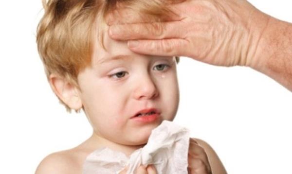 Bu nedenle mmkn olduunca ocuunuzu kapal ortamlara sokmayn, hasta iken okula gndermeyin ve dier ocuklardan uzak tutun.