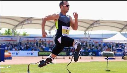 Engelli, size acyan gzlerle bakan, baarmanza imkan vermeyen insanlara denir.