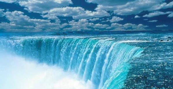 Yllk ziyareti says 22 milyona ulaan Niagara elalesi ise dokuzuncu srada karmza kyor.