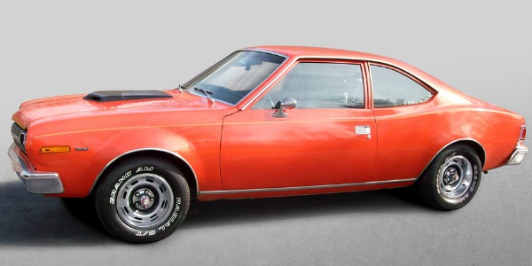 <br><b>9- Altn Tabancal Adam (1974)</b></br>  The Man with the Golden Gun filminde 007'nin k otomobili 1974 model AMC Hornet X oldu.