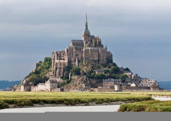 44. Mont Saint Michel, Fransa