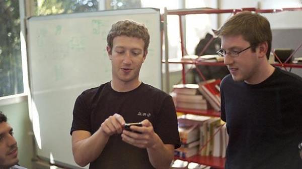 <br><b>Operasyon Mhendisi</b></br>  Bilgisayar korsanlarnn en byk hedefleri daha ok byk siteler oluyor. Facebook gibi byk bir sitede oluacak bir hata geri dn olmayan sonulara yol aabilir.      <p>Bunu nlemek iin Facebook bnyesinde veritaban ve site gvenlii konusunda alan Operasyon Mhendisleri ortalama 99.000 dolar maa alyor.</p>