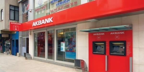 Akbank  12 ay vadede 1.17 faiz oran ve 1.640 TL aylk deme seenei sunuyor 24 ay vadeli kredinin faiz oran yzde 1.51, aylk deme miktar 889 TL . 36 ay vadeye 1.48 aylk faiz oran uygulayan Akbank'tan bu krediyi alanlar aylk 640 TL deme yapacak.