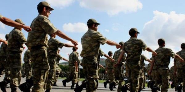 1 Ocak 2015 itibariyle 28 yandan gn alm olan, 27 yan doldurmu olanlar 18 bin lira deme karlnda askerlik grevlerini yapm saylacaklar.