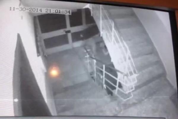 Bu dehet anlar ise apartmann gvenlik kamera kaytlarna anbean yansd.