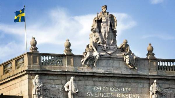 <br><b>7- sve</b></br>    785 milyon dolar