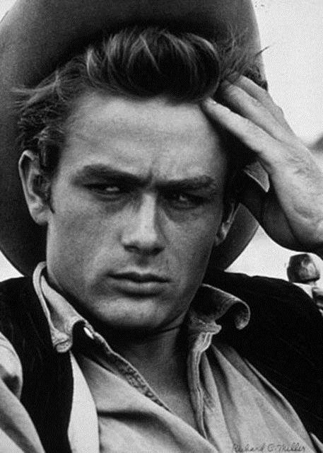 Hzl yaad hzl ld... Hollywood'un asi ocuu James Dean...