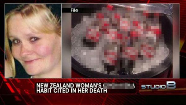 Harris'in kocas Christopher Hodgkinson'dan ise oke eden bir aklama geldi. Hayat arkadann kola yznden ldne inanamadn syleyen adam, "Kolann ona bu kadar zarar verebileceini hi dnmemitim." dedi.