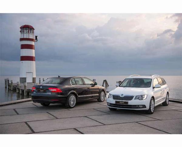 <br><b>Skoda </b></br>  Aralk ay boyunca 2.500 TL'lik takas indirimine sahip Superb, 65.900 TL'lik balang fiyatyla sata sunuluyor.  farkl motor seeneine ve drt tekerlekten eki opsiyonuna sahip olan Superb, takas indiriminin yan sra Skoda Finans'n sunduu 48 aya yzde 0.95 faizli uygun kredi frsatlaryla Skoda sahibi olmak isteyenleri bekliyor.