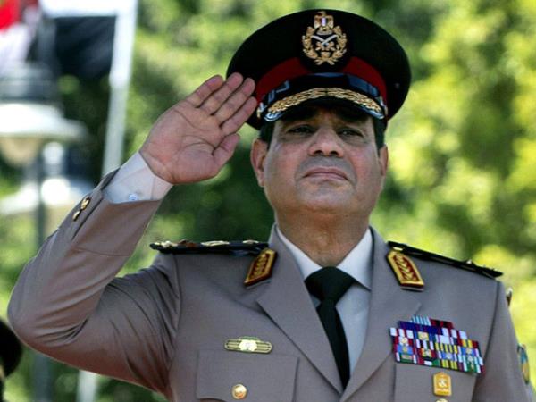 <br><b>39. Abdel Fattah el-Sisi</b></br>  �nceleri M�s�r Ordusu'nun ba��nda bulunan Sisi, ge�ti�imiz y�l se�imle �lkenin ba��na gelen Muhammed Mursi'yi deviren general olarak tan�nd�. Sisi yap�lan se�imler sonucunda yeniden se�ilerek otoritesini ispatlam�� oldu.