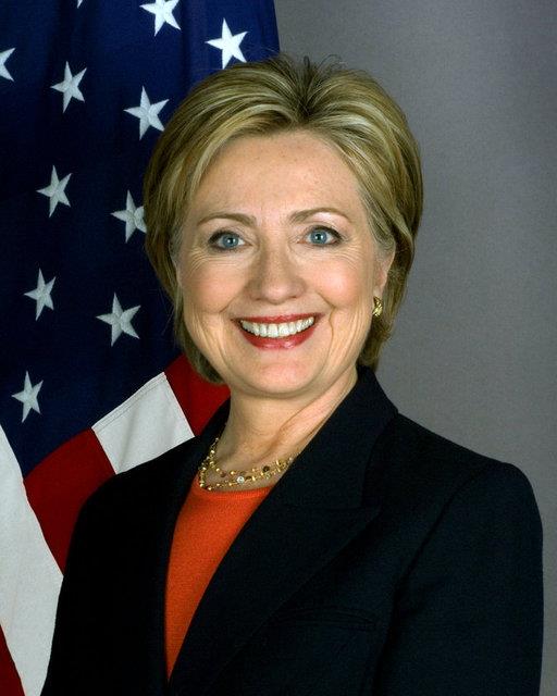<br><b>21. Hillary Clinton </b></br>  ABD eski D��i�leri Bakan� ve Demokrat Parti'nin varisi Clinton'�n 2016'de ger�ekle�ecek ba�kanl�k yar���na girebilece�i d���n�l�yor.