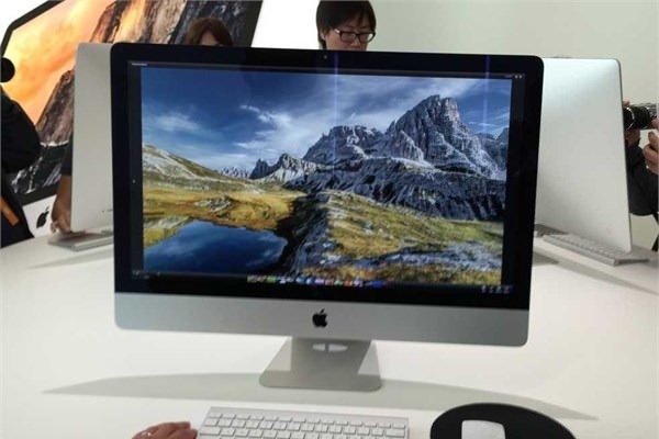<br><b>Apple iMac</b></br>  Apple'n yeni iMac'i retina tarama zelliini masa st bilgisayarlara tad.