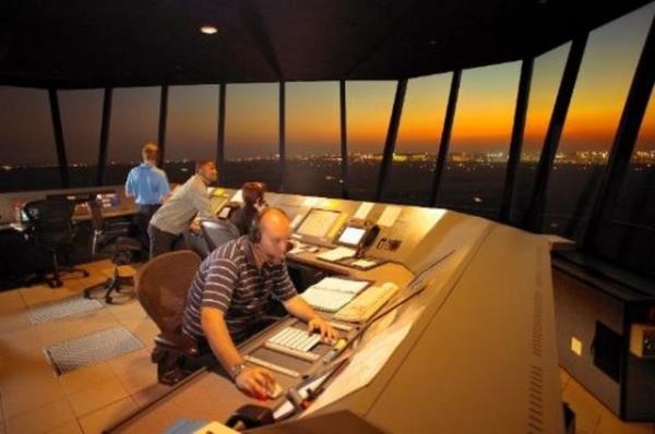 70. Hava Trafii Kontrol alanlar Yllk geliri: 114 bin 173 Dolar