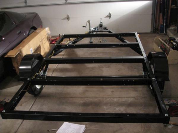 ABD'li birisi 7 ayda kamp iin kendine harika bir karavan yapt.