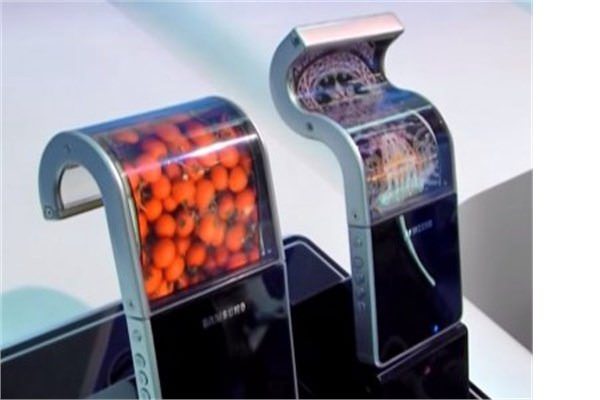 <br><b>Samsung bklebilir saat</b></br>  Samsung yeni bklebilir esnek saatler zerinde almalar yaptn aklad. 2015 sonunda bklebilir saatlerin piyasaya kmas bekleniyor.