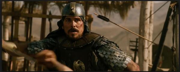 Musa ise piramitlerin yapmnda kle olarak almaya zorlanan branilerin sesi olmutur. Bir gn ryasnda tanrnn kendisiyle konutuunu ve branileri zgrletirmek iin yola kmas gerektiini grr. Bylece 600.000 kle ile birlikte krk yl srecek uzun bir yolculua kar. Hedefleri ise 'vaadedilen topraklara' ulamaktr...