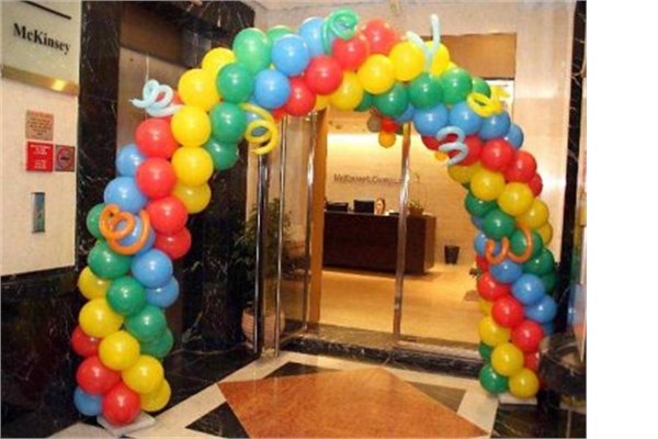 <br><b>9. McKinsey & Company</b></br>  alanlarn verdii not 5 zerinden 4,2.