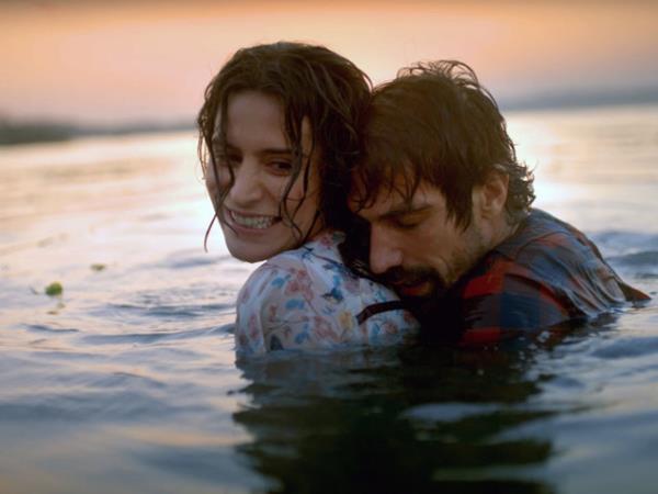 Seri retimlerin haslat geri dnyle snrl kalmas ve kadn ynetmenlerin/senaristlerin artmas da ayr bir nottu. Oluan listeye "Sadece Sen", "ark Syleyen Kadnlar", "Hadi nallah" ve "mm Sibyan: Zifir"i 'yedek' olarak ekleyebiliriz.