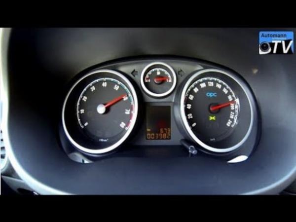 Kontaa anahtar takp (konta evirmeden) setting tuuna 2-3 sn basl tutun yol bilgisayarnda LCD ekran ss, ECU donanm versiyonu ak voltaj, Hz, Motor soutma suyu scakl... gibi zellikler kar ekrana.