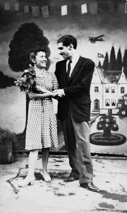 "Mutluluun resmini belki yapamadm ama fotorafn buldum Nzm!" Gzin-Abidin Dino