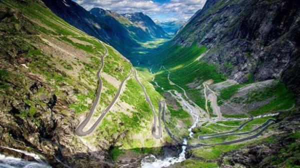 Trollstigen - Norve