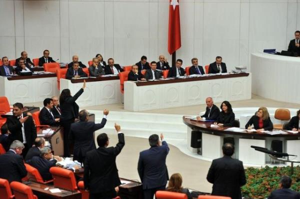 Biz olay istismar edenlerin, yolsuzluk yapan insanlarn zerine hangi gereke ile gidiyorsak, drst insanlar da bu gereke ile korumamz gerekiyor.